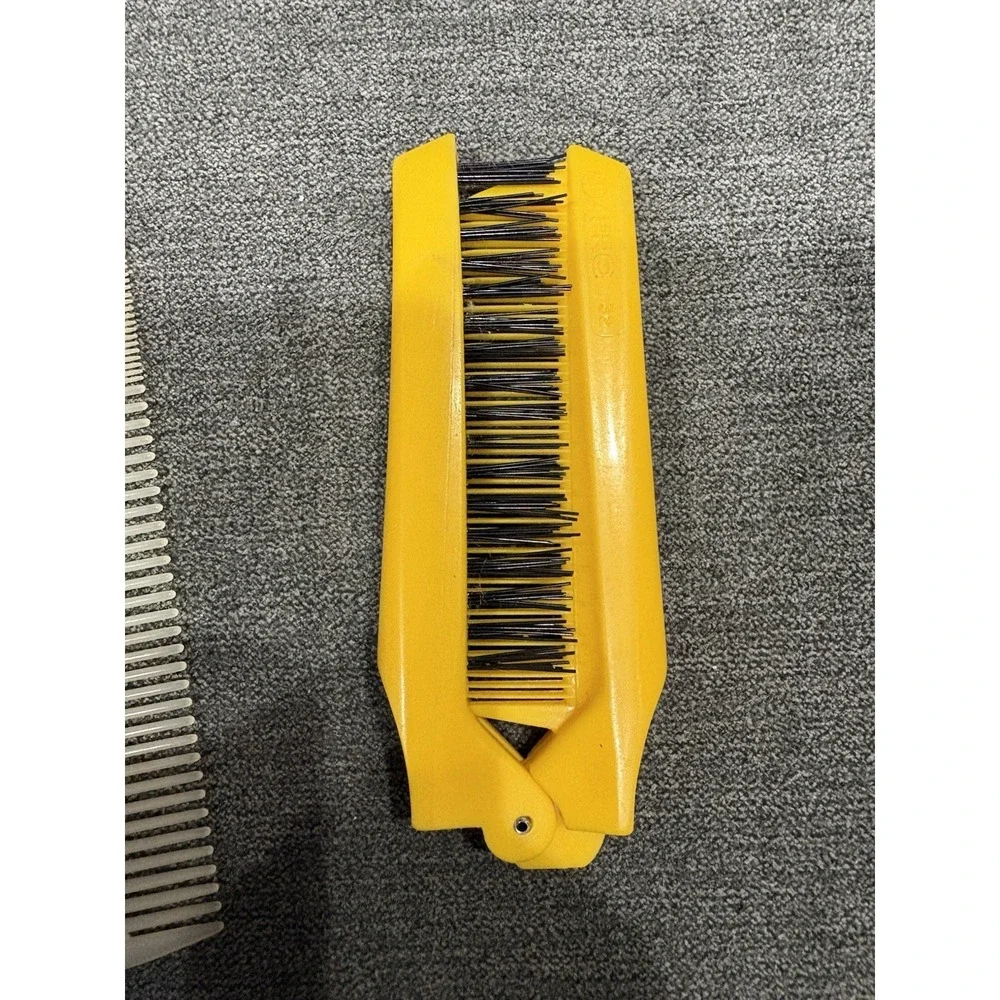 Vintage‎ PRO Styler USA Hair Brush Nylon Bristle Thumb Grip, Folding Brush, Comb